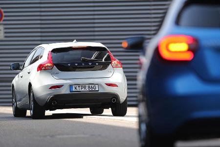 Mercedes A 180, Volvo V40 T2, Heckansicht