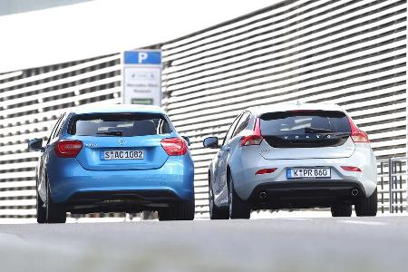 Mercedes A 180, Volvo V40 T2, Heckansicht