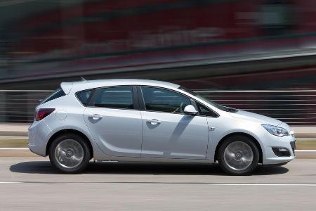 Opel Astra 1.6 SIDI Turbo, Seitenansicht