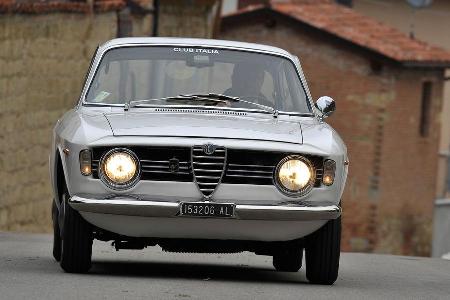 Alfa Romeo Giulia Sprint GT, Frontansicht