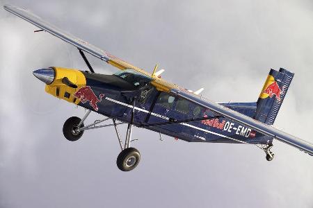 Pilatus Porter PC-6 - Red Bull Flying Bulls