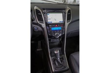 Hyundai i30, Navi, Bildschirm