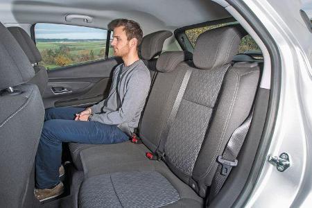 Opel Mokka 1.7 CDTi, Rücksitz, Beinfreiheit