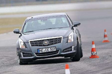 Cadillac ATS 2.0 Turbo, Frontansicht, Slalom