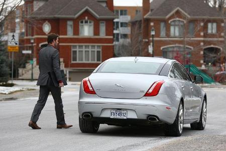 Jaguar XJ 3.0 AWD, Heckansicht