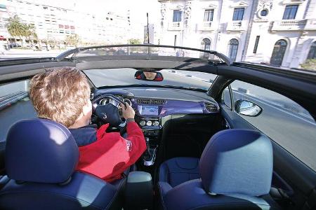 Citroën DS3 Cabrio, Cockpit
