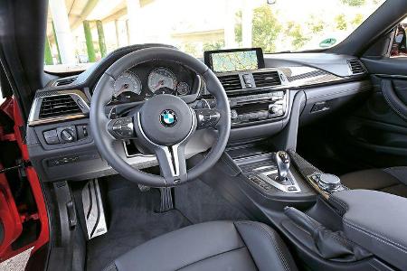 BMW M4 Competition, Cockpit