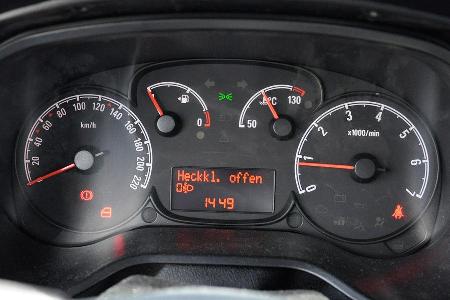 Opel Combo, Instrumente