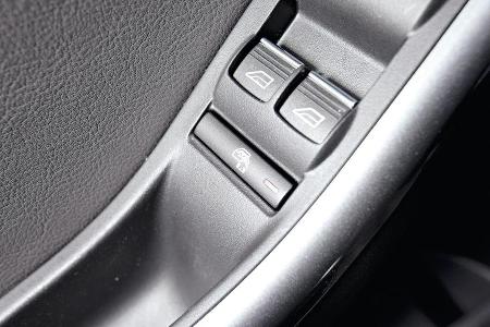 Ford Focus, Tr-Kindersicherung