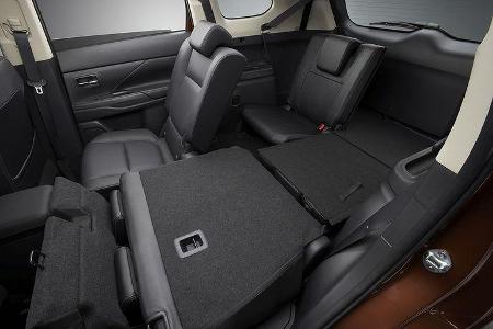 Mitsubishi Outlander Innenraum SUV Genf 2012