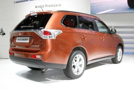 Mitsubishi Outlander, Autosalon Genf 2012, Messe