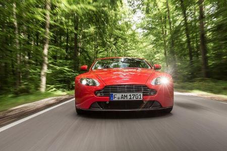 Aston Martin V8 Vantage, Frontansicht