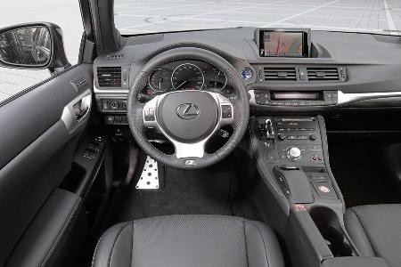 Lexus CT 200h Hybrid Drive, Cockpit