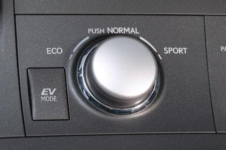 Lexus CT 200h Hybrid Drive, Fahreinstellung