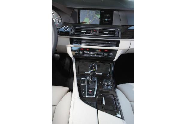 BMW Active Hybrid 5, Mittelkonsole