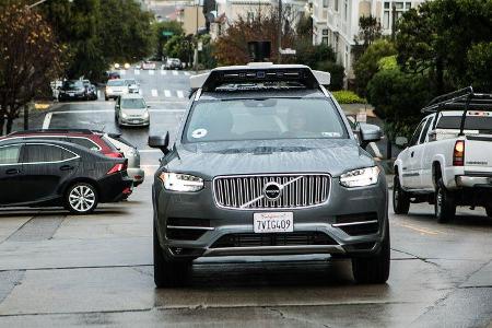 Volvo XC90 Uber autonomes Fahren