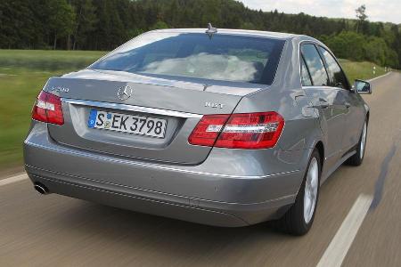Mercedes E 200 NGT, Heckansicht