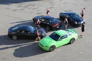 Muscle-Cars auf der Quartermile