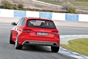 Audi RS4 Avant im Kurz-Fahrbericht