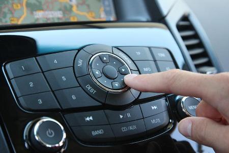 Chevrotel Orlando 2.0 LTZ, Mittelkonsole