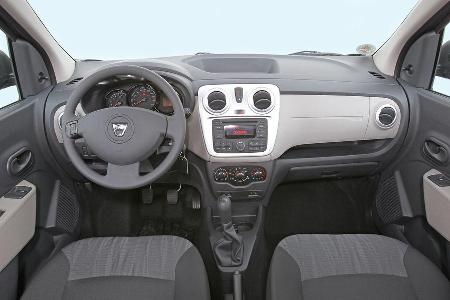 Dacia Lodgy dCi 90, Cockpit, Lenkrad