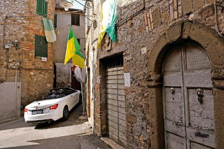 Lancia Flavia, Gasse