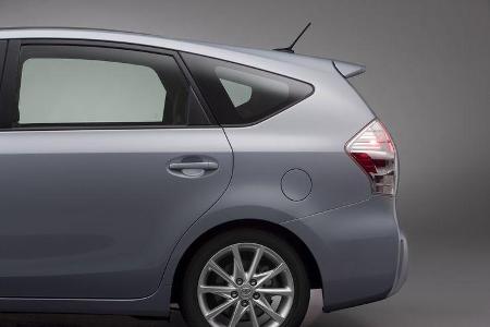 0111, Toyota Prius V