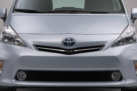 0111, Toyota Prius V