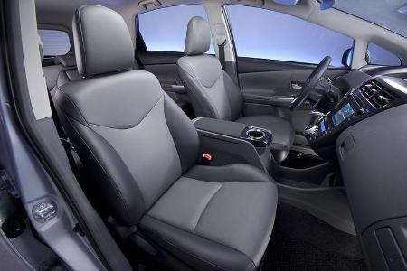 0111, Toyota Prius V, Vordersitze