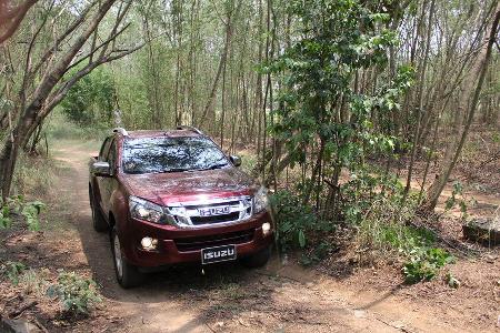 Isuzu D-Max 2,5l Double Cab 4WD, Front, Gelnde