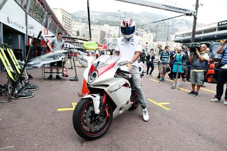 Lewis Hamilton - Bikes der F1-Piloten