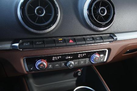Audi A3, Mittelkonsole