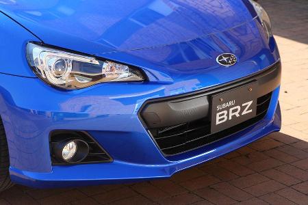 Subaru BRZ, Khlergrill, Frontscheinwerfer