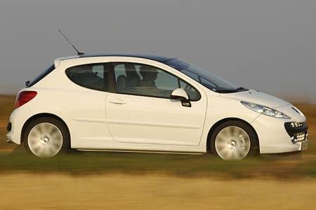 8,1 Sekunden benötigt der 207 Platinum 150 Turbo für den Spurt von Null auf 100 km/h.
