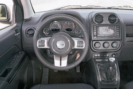 Jeep Compass 2.2 CRD, Cockpit