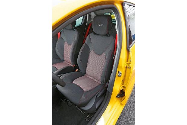 Renault Clio RS, Fahrersitz