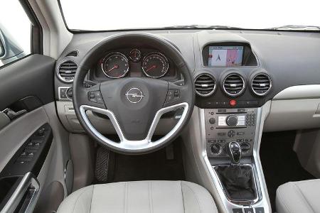 Opel Antara 2.2 CDTI Cosmo, Cockpit