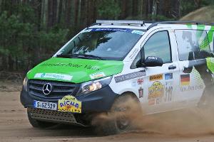 Mercedes Vito 4x4 Rallye Aïcha des Gazelles