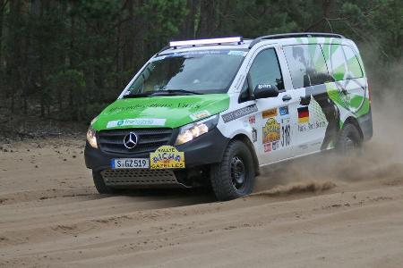 Mercedes Rallye-Vito Aicha des Gazelles im Fahrbericht