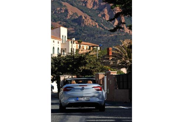 Opel Cascada, Heckansicht
