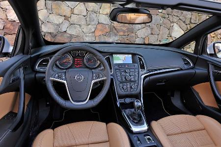 Opel Cascada, Cockpit, Lenkrad