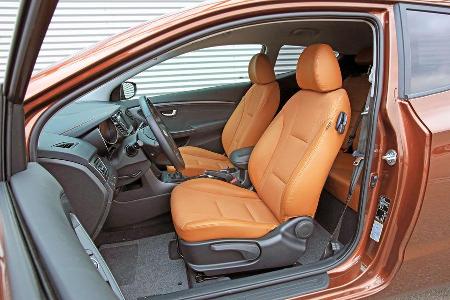 Hyundai i30 1.6 CRDi Coup, Fahrersitz