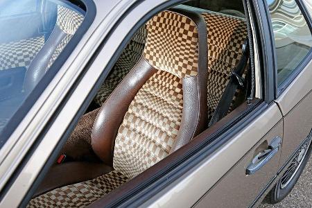 Porsche 924, Fahrersitz
