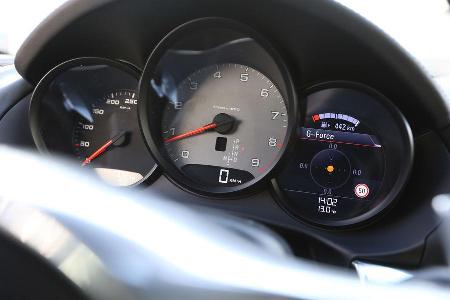 Porsche Cayman S, Rundinstrumente