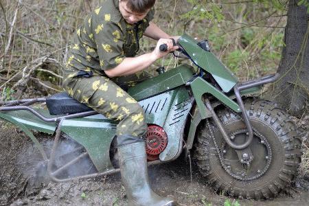 Tarus 2x2 Amphibien-Motorrad