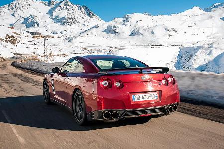 Nissan GT-R 2014