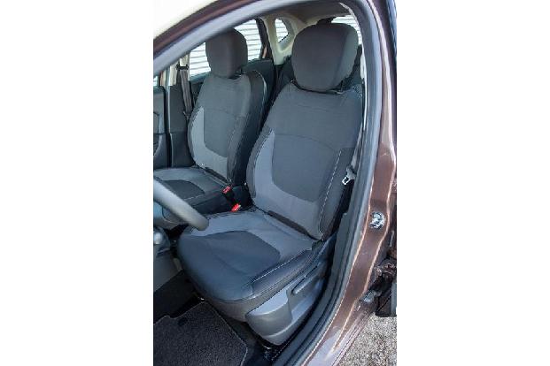 Renault Captur dCi 90, Fahrersitz