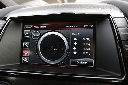 Jaguar F-Type Coup, Infotainment
