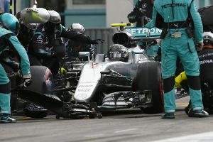 Mercedes-Boxenstopps