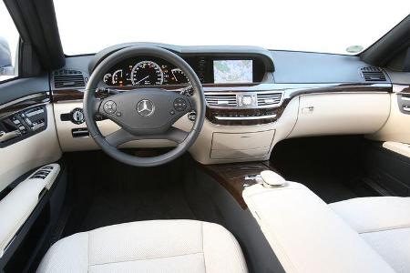 Mercedes S-Klasse, Cockpit, Innenraum